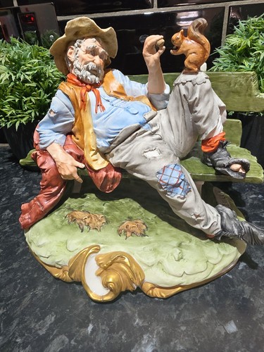 Capdelmonty large figurine - large,