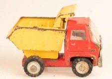 LOUIS MARX & CO.PRESSED STEEL  RED & YELLOW TIPPER TRUCK C1968 REF: 9830A