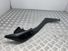 2016 HYUNDAI I30 FRONT RIGHT DRIVER SIDE AIR VENT & TRIM GENUINE 97420-A6000