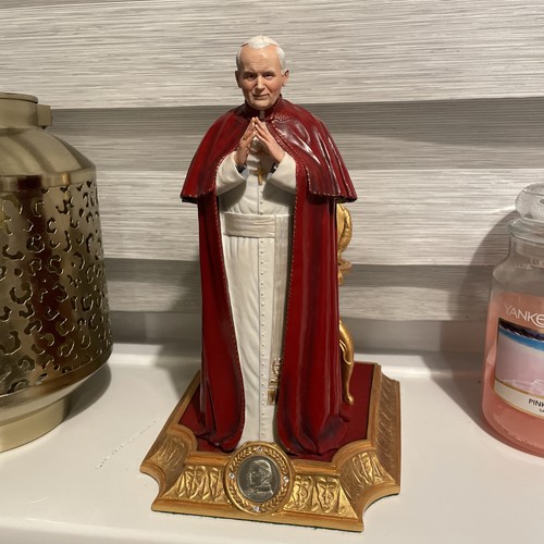 Danbury mint pope john - mint, paul