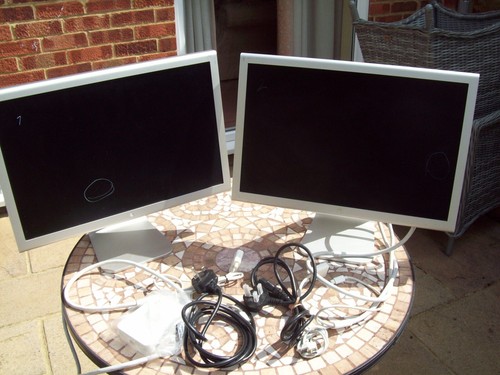 Apple cinema display - 1081, x