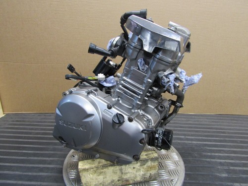Suzuki inazuma 250 2016 085 - inazuma, 9,085