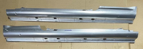Left right outer door - right, sills