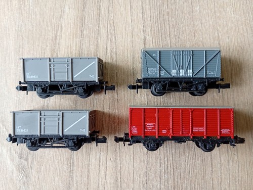 Minitrix gauge wagons - 4,