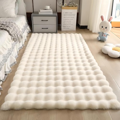 Rabbit plush carpet - , cushion