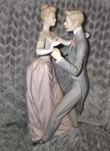 Lladro anniversary waltz - anniversary,
