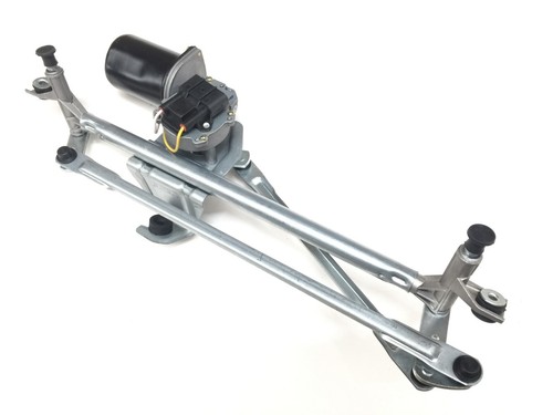 Front windscreen wiper motor - motor, +