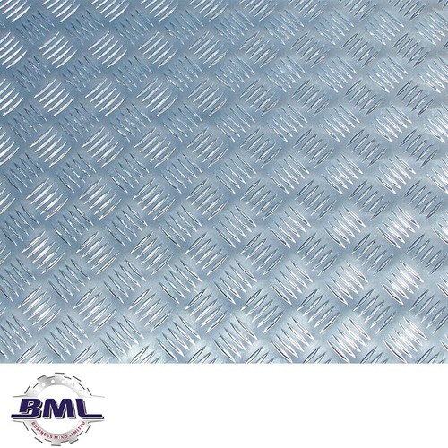 Defender chequer plate - lr,