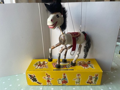 Pelham puppet horse - pelham,