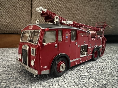 Fire brigade models resin - 1/48,