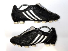 Adidas Predator Powerswerve