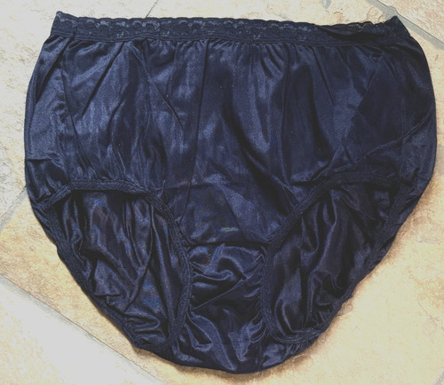 Hanes black silky smooth - silky,