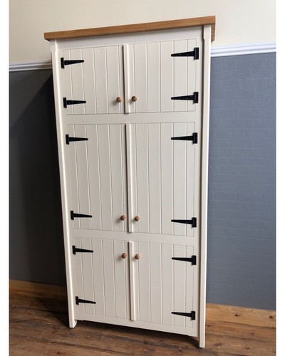 Large kitchen larder - kitchen, larder,pantry