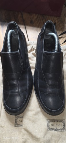 Gucci genuine leather slip - leather,