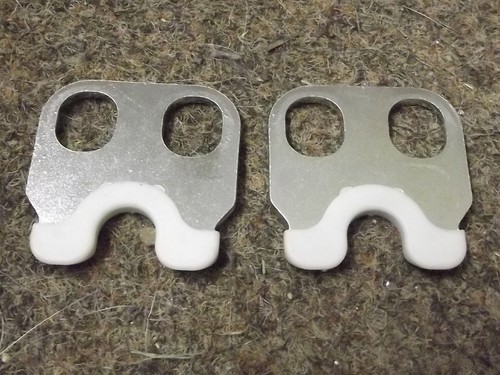 Hardtop rear deck mount lock