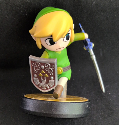 Nintendo amiibo link figure - nintendo,