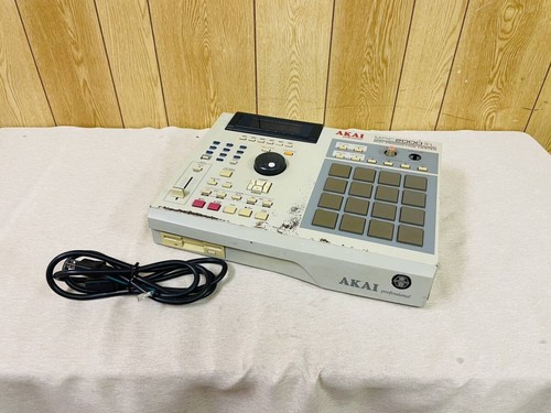 Akai mpc 2000xl - akai,