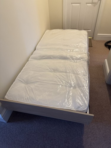 Jay folding guest - folding, with