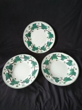 WEDGWOOD NAPOLEON IVY GREEN