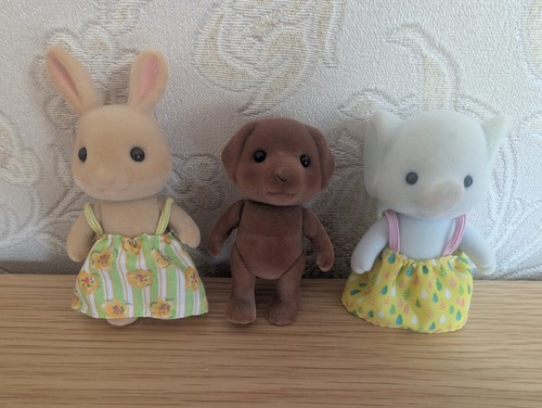 Sylvanian families calico - families,