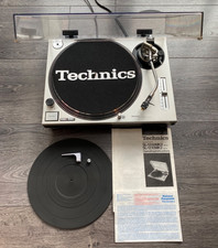 Technics SL-1200 MK2 Turntable