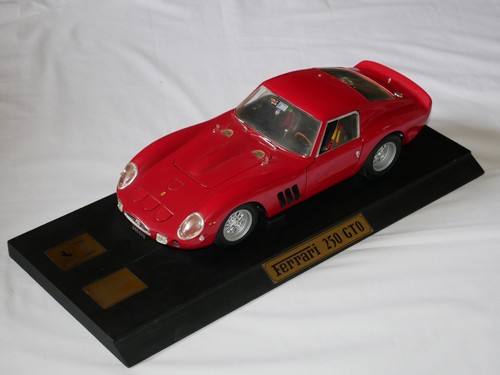 Revell metal scale 64 - metal, '64