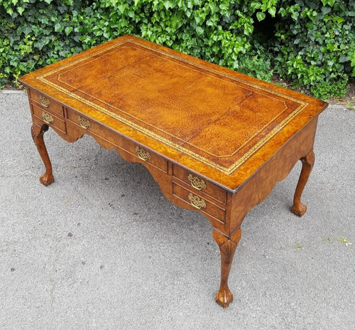 Georgian burr walnut library - burr,