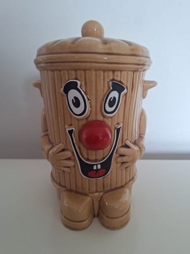 Vintage ceramic dusty bin - ceramic,