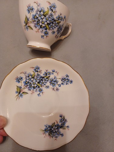 Vintage royal vale cup and - vintage,