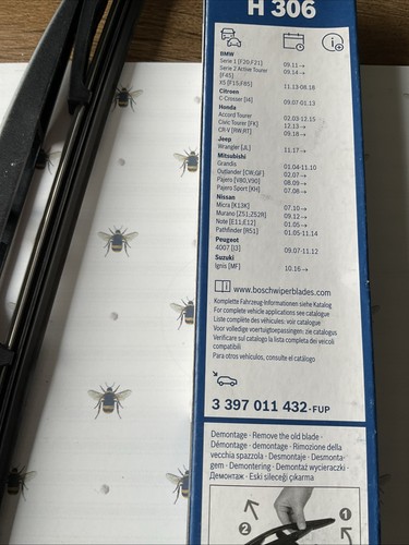 Rear wiper blade - wiper, nissan