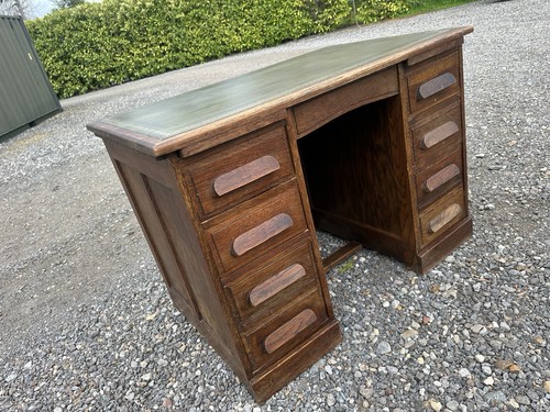 Vintage oak pedestal - pedestal, desk