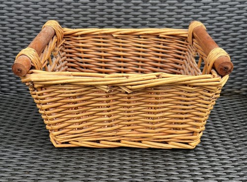 Rustic wicker basket with - wicker,