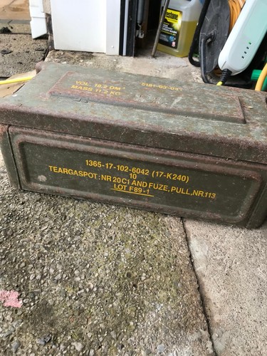 Original army military - army, metal