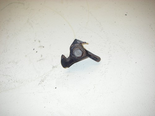 Seat lock latch lock seat