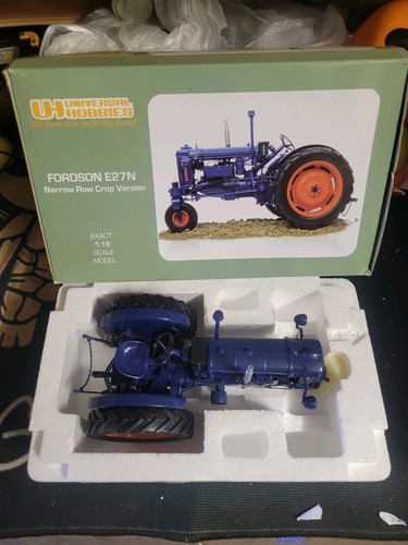 Universal hobbies tractor - universal,
