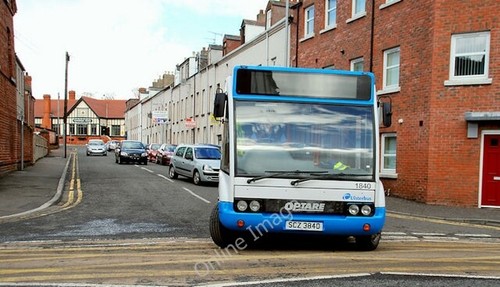Photo 6x4 mini bus - 6x4,