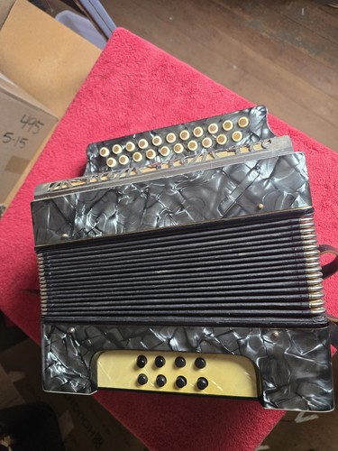 Vintage diatonic accordion - vintage,