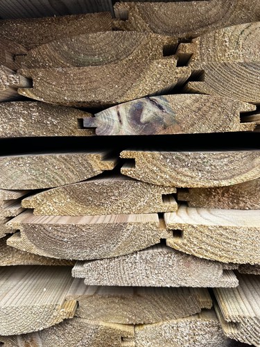 Premium grade loglap cladding - grade,