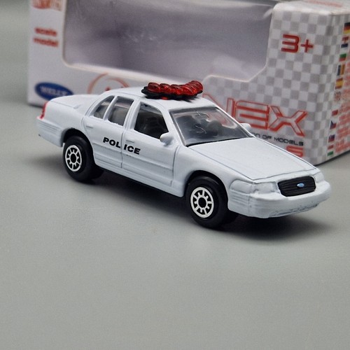 Ford crown victoria - crown, police