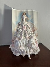 Royal Worcester ‘Royal