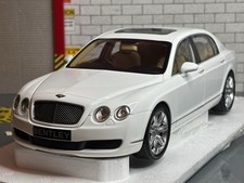 1:18 *BOXED MINICHAMPS 2005 BENTLEY CONTINENTAL FLYING SPUR WHITE RHD MODEL CAR