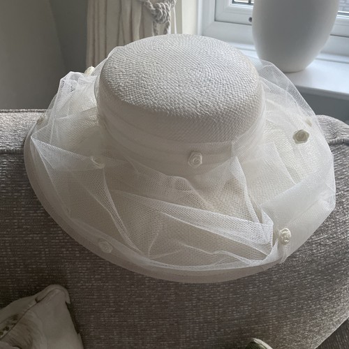 Ladies cream hat wedding - , m&s