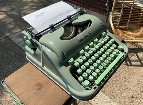 Vtg hermes 3000 typewriter - vtg,
