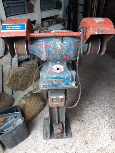 Wolf 240v free standing - , bench