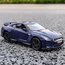 1:36 Nissan GT-R R35 Model Car