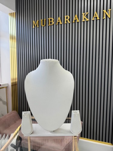 Used jewellery mannequin - , stand