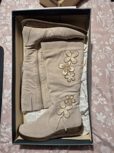 Women stone suede size 7 - size,