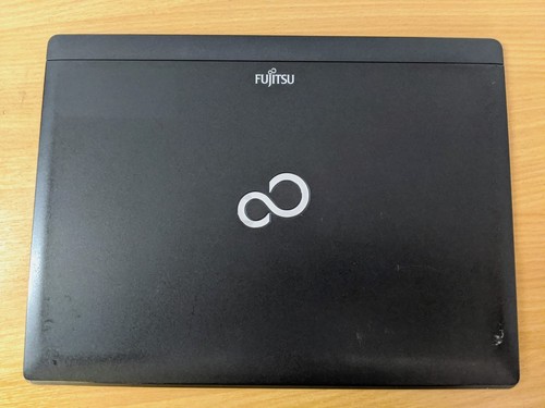 Fujitsu lifebook series - fujitsu, p