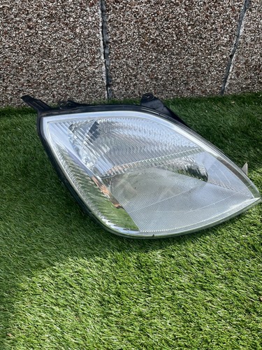 Ford fiesta headlight mk5 mk6 - ford,