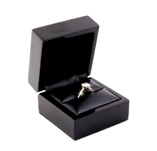Black ebony diamond - black,